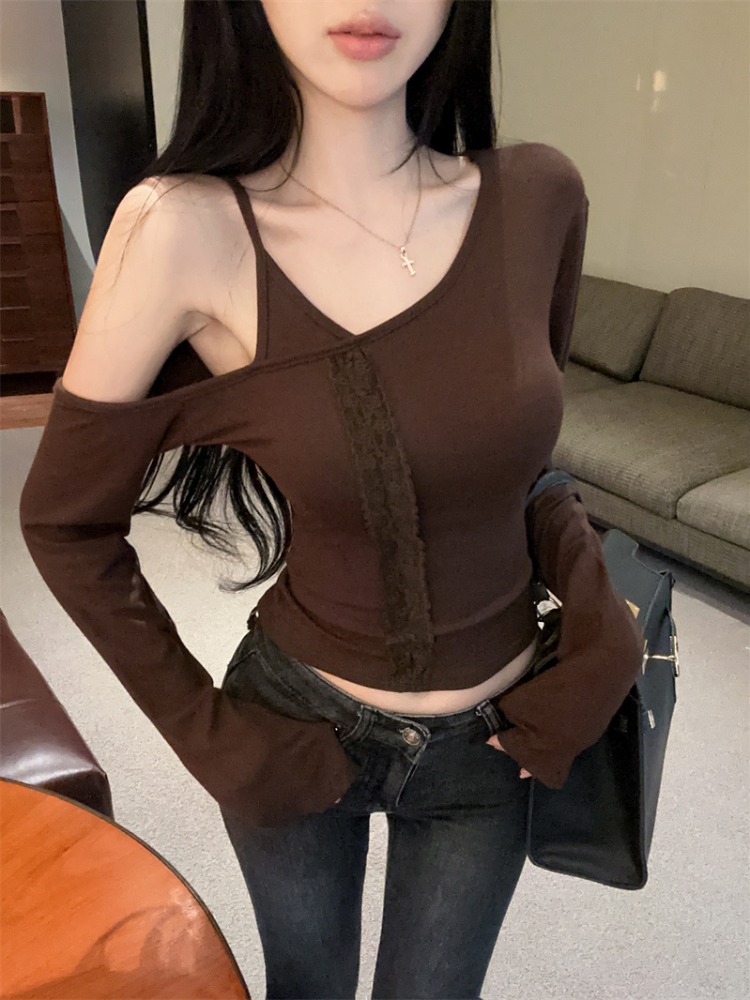 Sleeveless Undershirt - Женская кружевная майка-топ без рукавов с