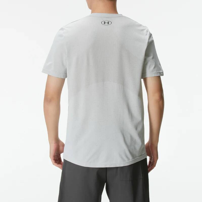 Мужская футболка Under Armour  – обзор и цена Undershirt Crew Neck
